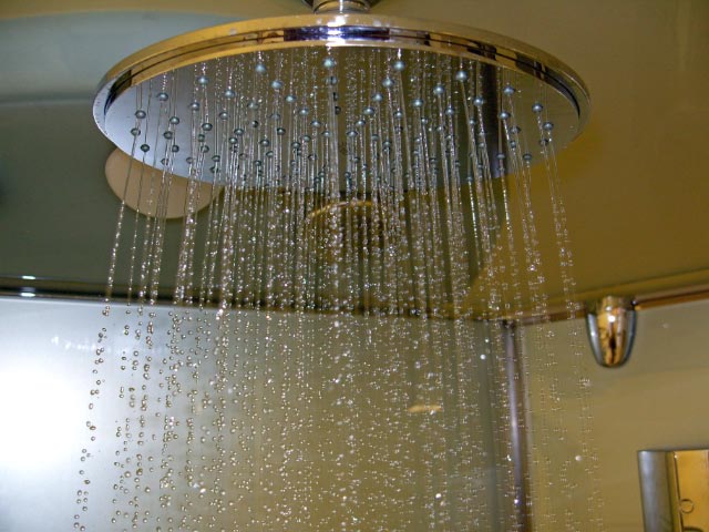 Teuco Evolution E04 Shower.jpg